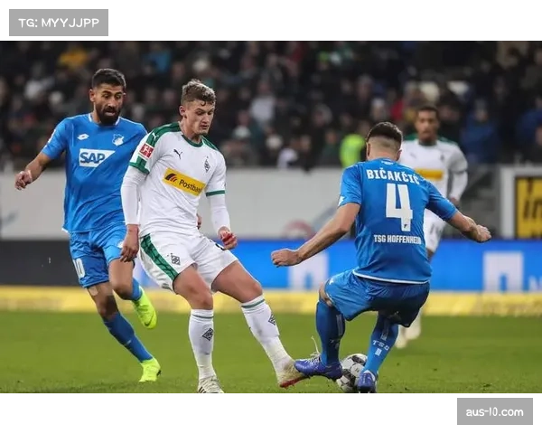 德甲保级集团混战开局较早 传统球队与升班马生存压力并存